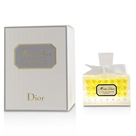 Всего 8 отзывов на Christian Dior - Miss Dior Original Extrait de Parfum Отзывы на Christian Dior - Miss Dior Original Extrait de Parfum