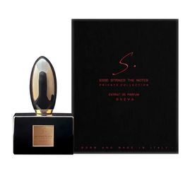 Esse Strikes The Notes - Sveva